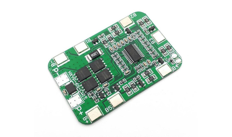 Контроллер заряда-разряда PCM 6S 22.2V 14A (Li-Ion) Контроллер заряда-разряда PCM 6S 22.2V 14A (Li-Ion)