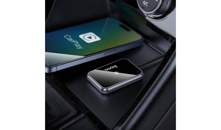 Автомобильный беспроводной адаптер CarPlay HOCO HU1 Way (серый металл) Автомобильный беспроводной адаптер CarPlay HOCO HU1 Way (серый металл)