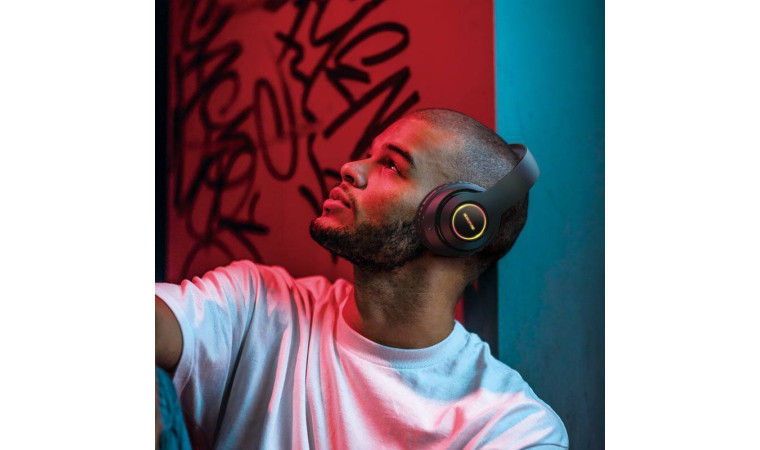 Наушники мониторные беспроводные BOROFONE BO17 wireless headset Bluetooth (черный) Наушники мониторные беспроводные BOROFONE BO17 wireless headset Bluetooth (черный)