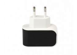 Сетевое зарядное устройство USB USB Smartbuy COLOR CHARGE 2000mAh (белый)