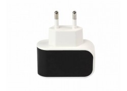 Сетевое зарядное устройство USB USB Smartbuy COLOR CHARGE 2000mAh (белый)