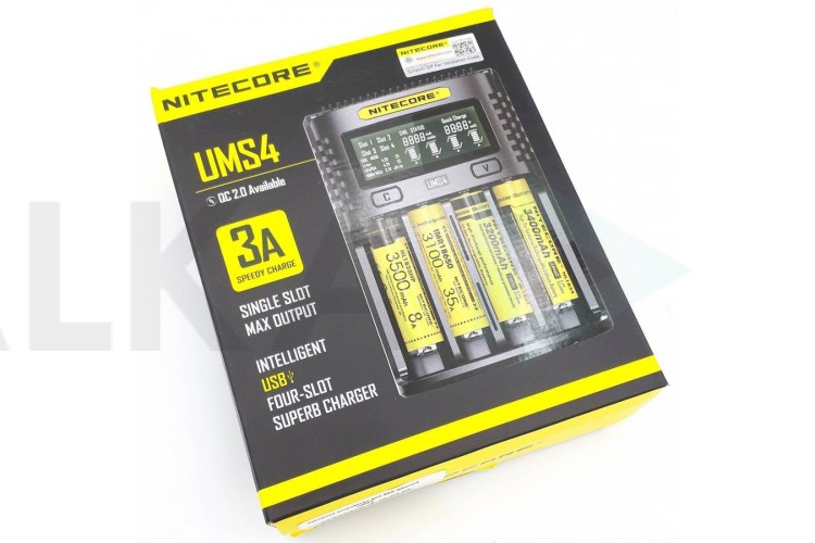 Зарядное устройство для аккумуляторов Nitecore UM4