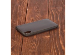 Чехол для iPhone X с резиновым бампером (черный)