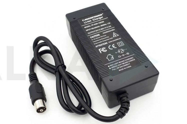 Адаптер питания для электросамокатов для Li-Ion батарей (12.60V 3.0A RCA)